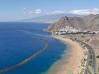 Der Strand von Playa de las Teresitas